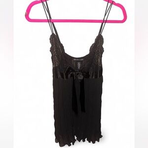 Victoria's Secret Black Lace baby doll  Top with Satin Bow